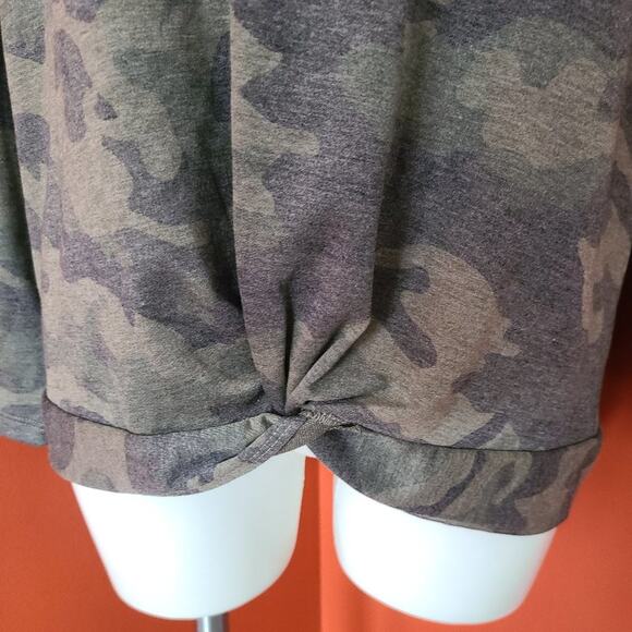 June and Delaney Long Sleeve Top Camo Print - Picture 2 of 6